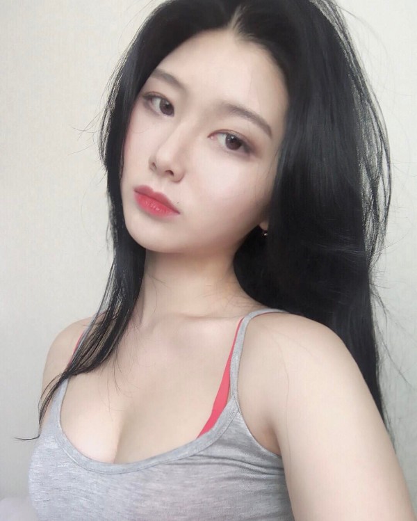 민지